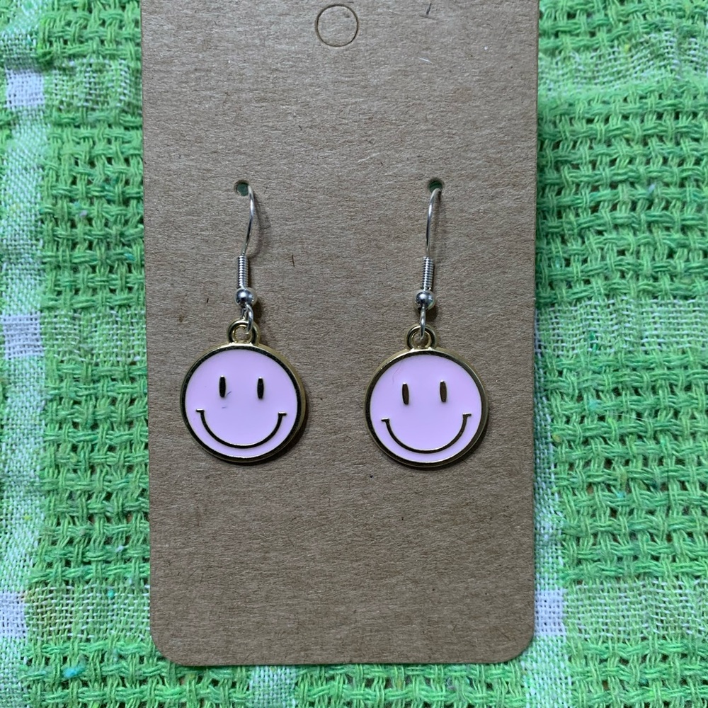 Light pink smiley earrings